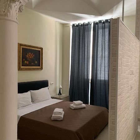 Carolina'S Home نابولي المظهر الخارجي الصورة