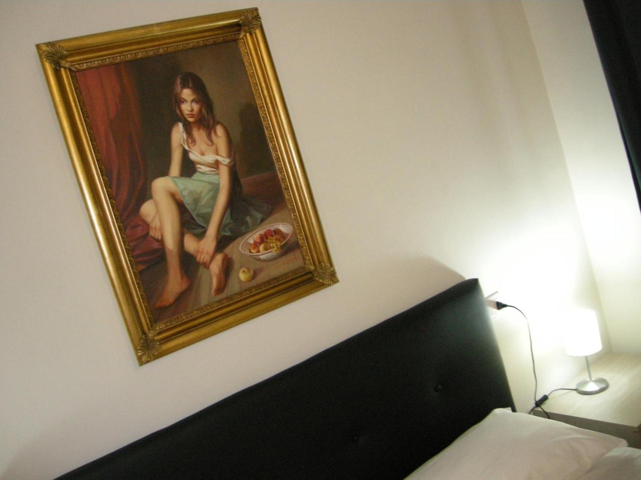Carolina'S Home نابولي المظهر الخارجي الصورة